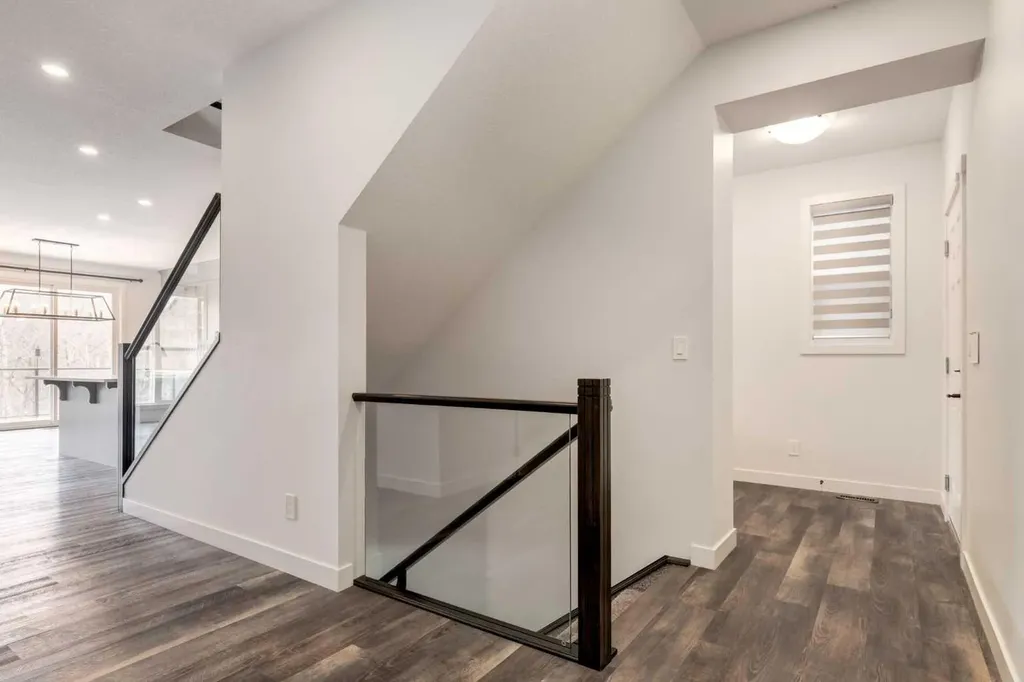 142 Cranbrook Park SE Calgary AB T3M 3C2