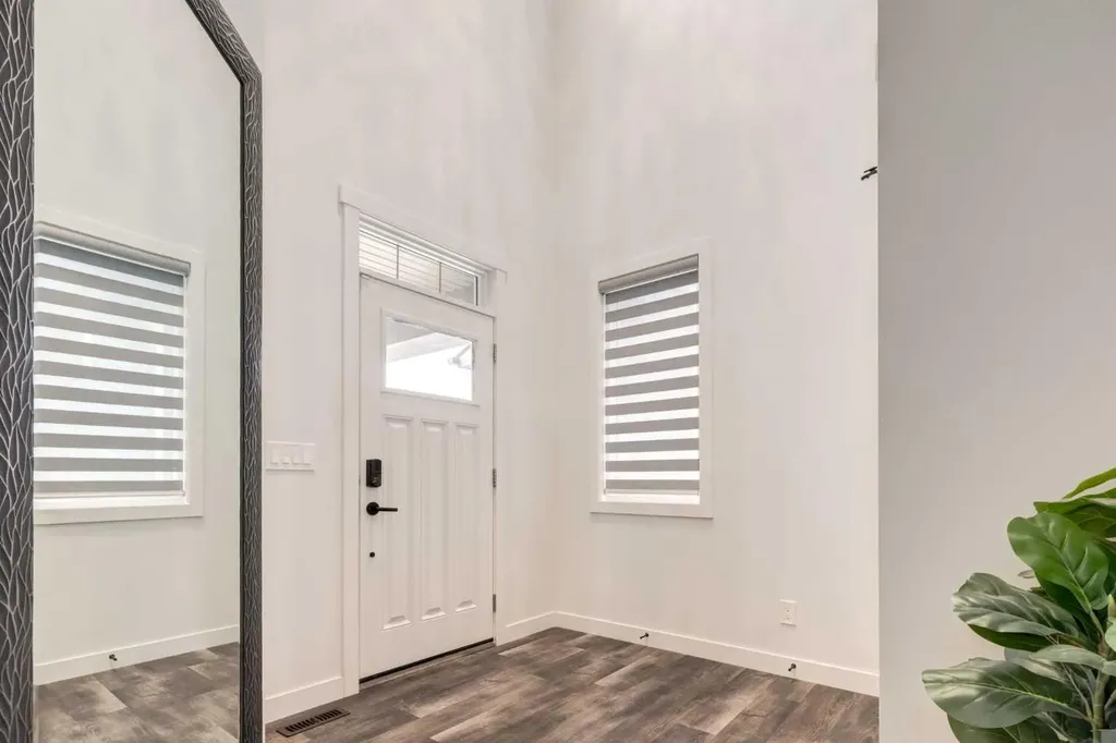 142 Cranbrook Park SE Calgary AB T3M 3C2