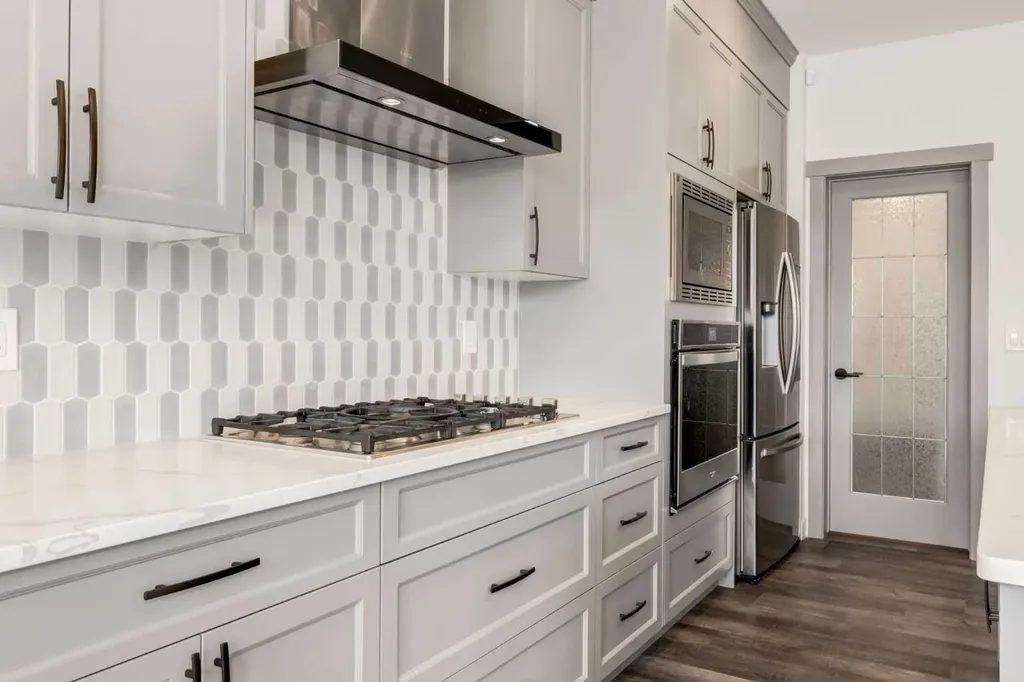 142 Cranbrook Park SE Calgary AB T3M 3C2