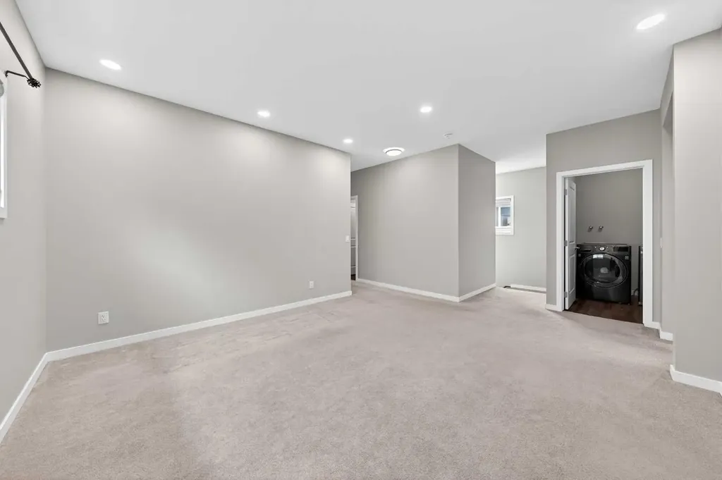 48 Carringvue Street NW Calgary AB T3P 1L7