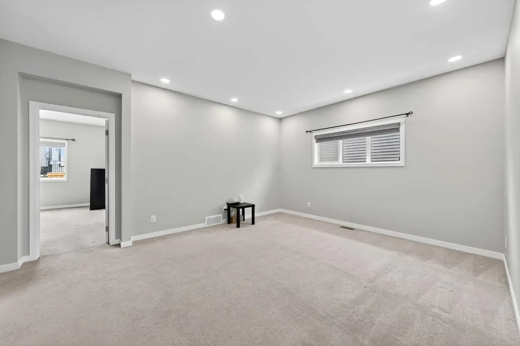 48 Carringvue Street NW Calgary AB T3P 1L7