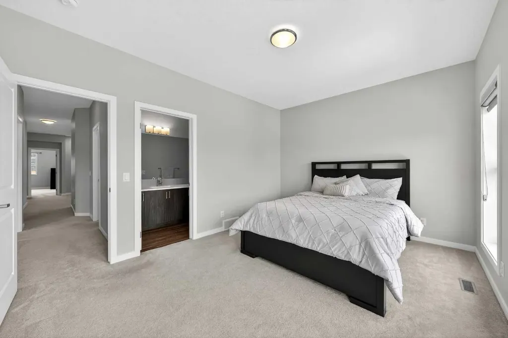 48 Carringvue Street NW Calgary AB T3P 1L7