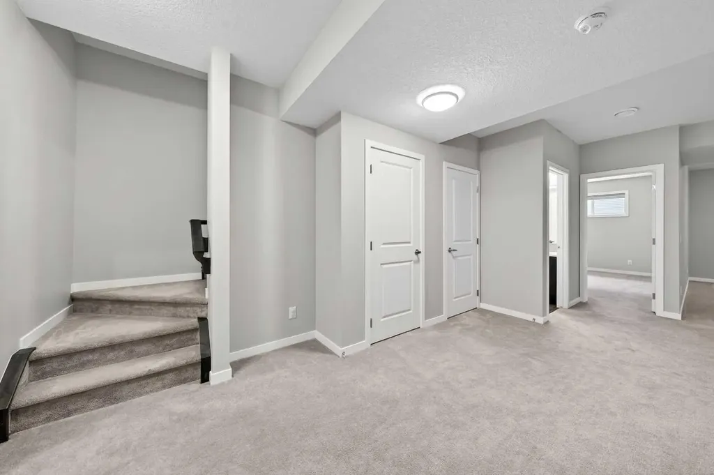 48 Carringvue Street NW Calgary AB T3P 1L7