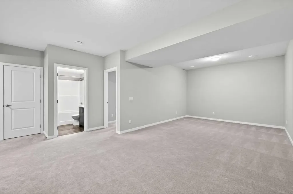 48 Carringvue Street NW Calgary AB T3P 1L7