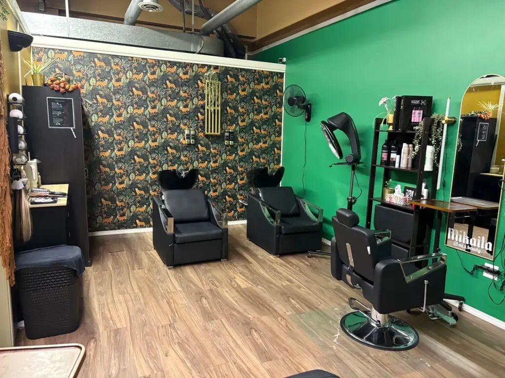 5203 51 Avenue Camrose AB T4V 3Y4