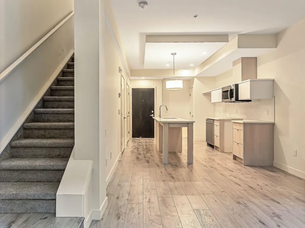 1510 30 Avenue SW Calgary AB T2T1P3
