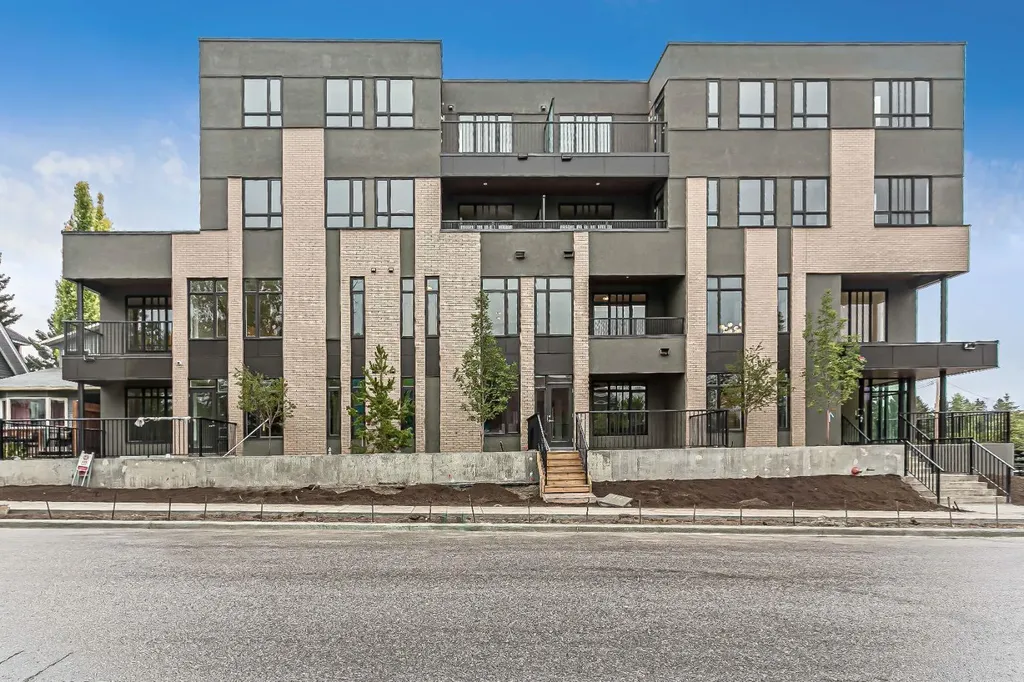 1510 30 Avenue SW Calgary AB T2T1P3