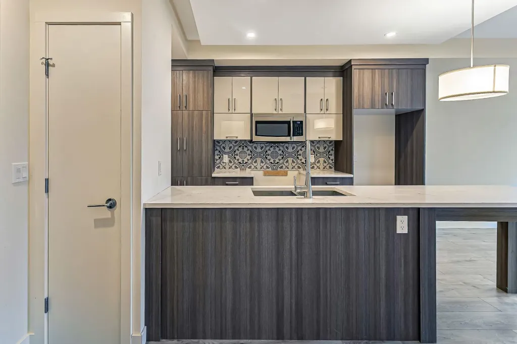 1510 30 Avenue SW Calgary AB T2T1P3