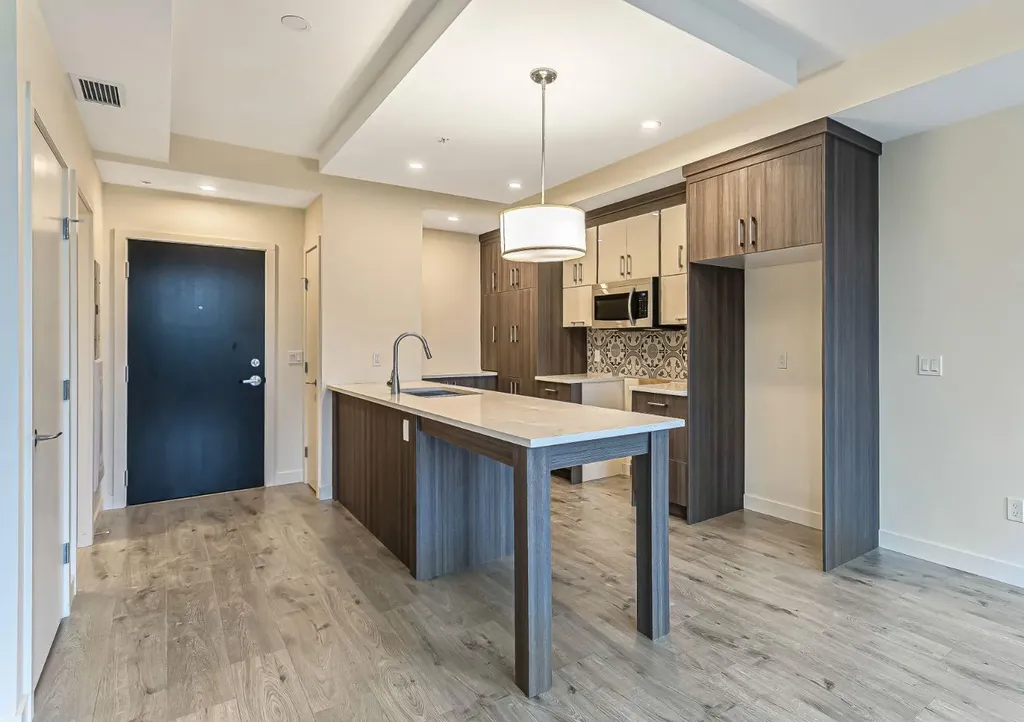 1510 30 Avenue SW Calgary AB T2T1P3