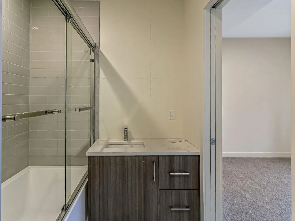 1510 30 Avenue SW Calgary AB T2T1P3