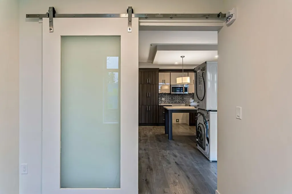 1510 30 Avenue SW Calgary AB T2T1P3