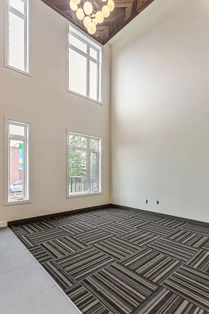 1510 30 Avenue SW Calgary AB T2T1P3