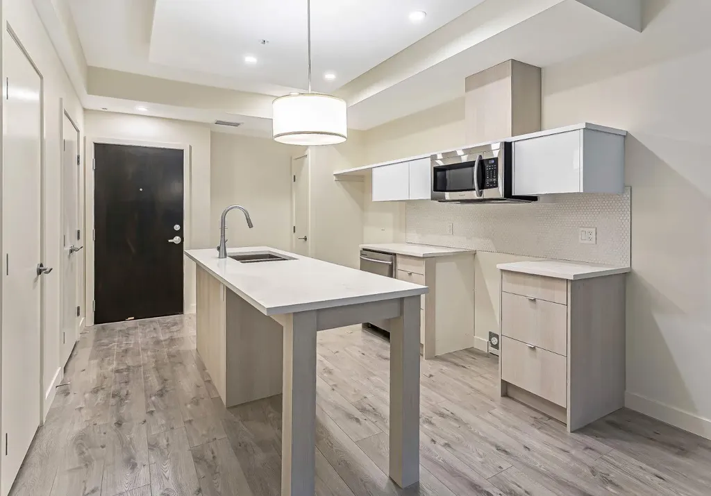 1510 30 Avenue SW Calgary AB T2T1P3
