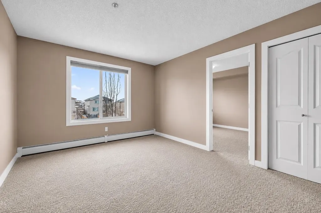 403 Mackenzie Way SW Airdrie AB T4B 3V7