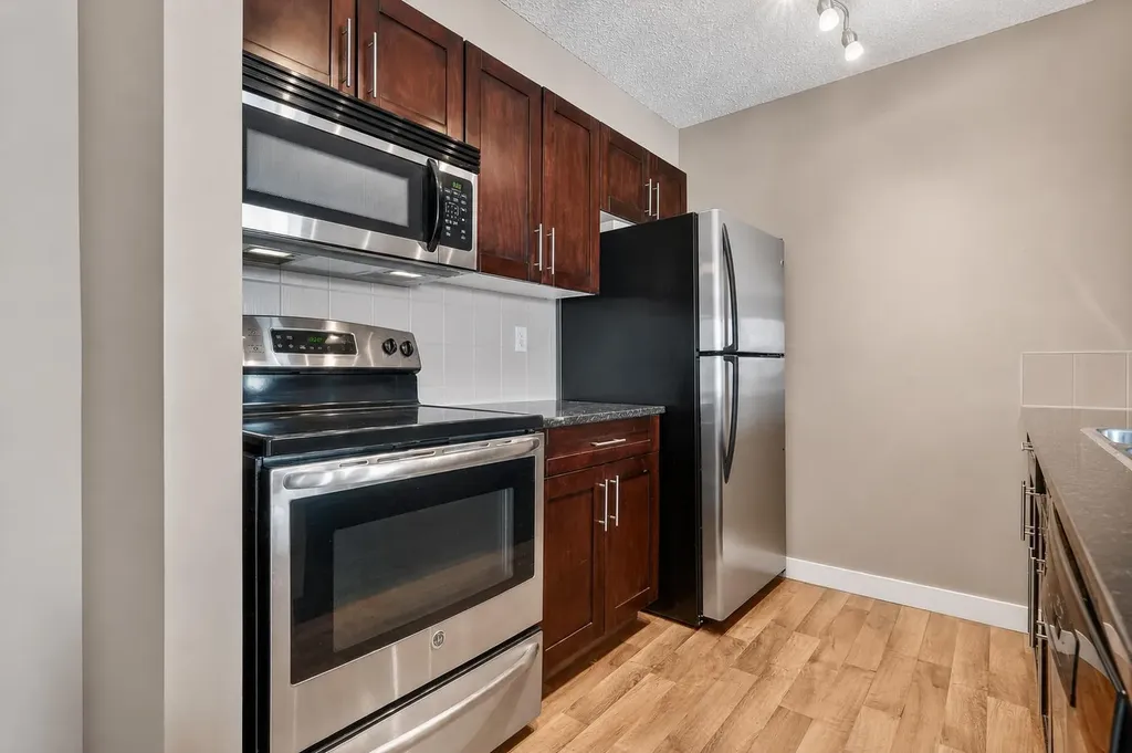 403 Mackenzie Way SW Airdrie AB T4B 3V7