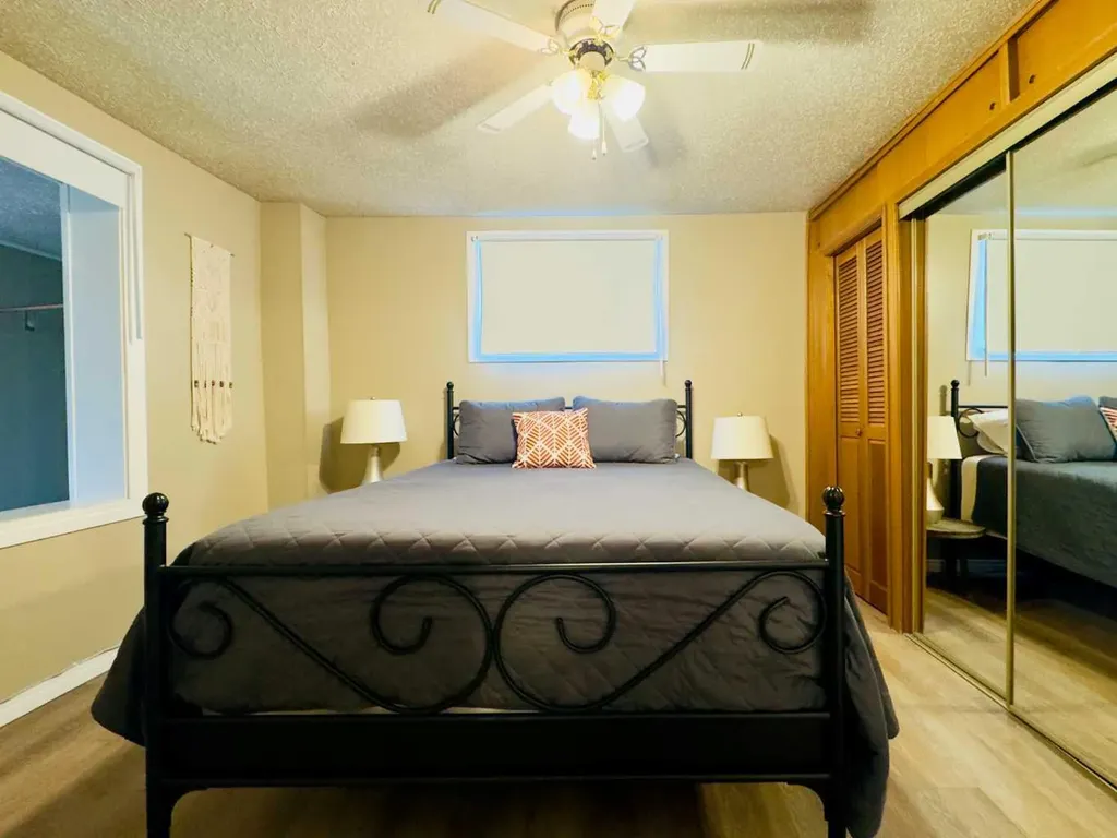 20970 7 Avenue Bellevue AB T0K0C0
