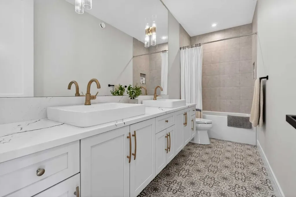 20320 29 Avenue NW Edmonton AB T6M 0W5