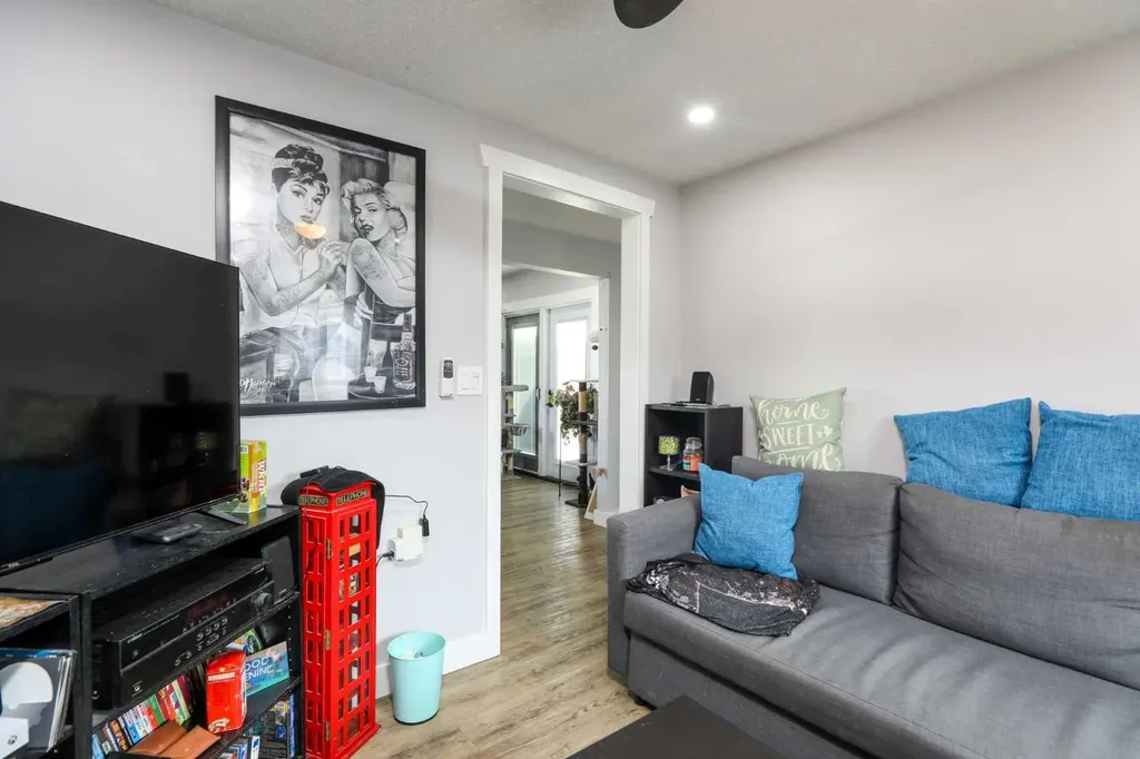 1410 43 Street S Lethbridge AB T1K 3S5