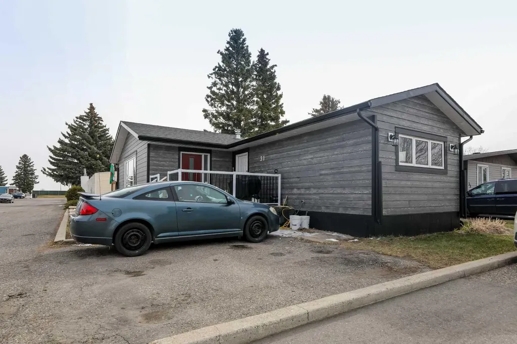 1410 43 Street S Lethbridge AB T1K 3S5