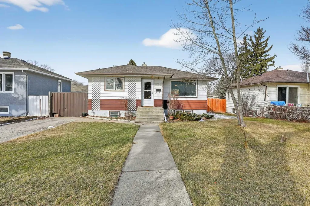 536 21 Street S Lethbridge AB T1J 3K3