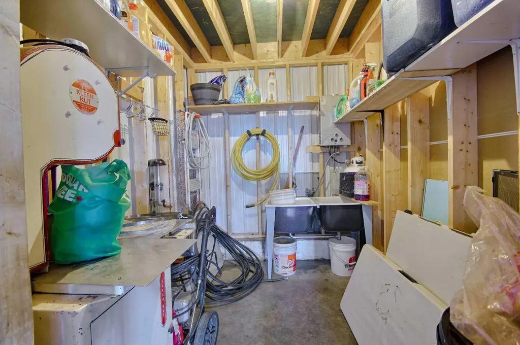 181043 Highway 550 Rural Newell County Of AB T0J 0B0