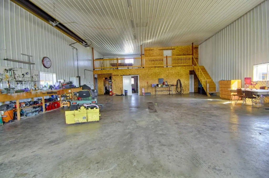 181043 Highway 550 Rural Newell County Of AB T0J 0B0