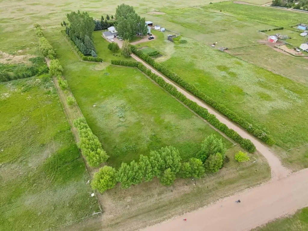181043 Highway 550 Rural Newell County Of AB T0J 0B0