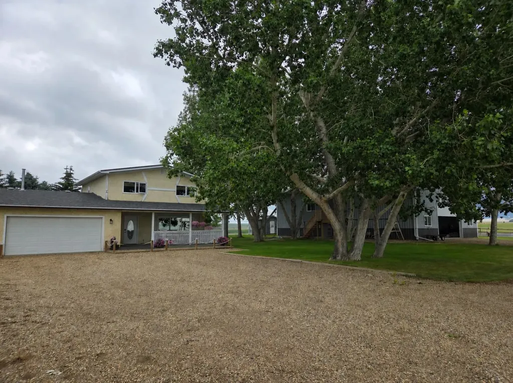 181043 Highway 550 Rural Newell County Of AB T0J 0B0