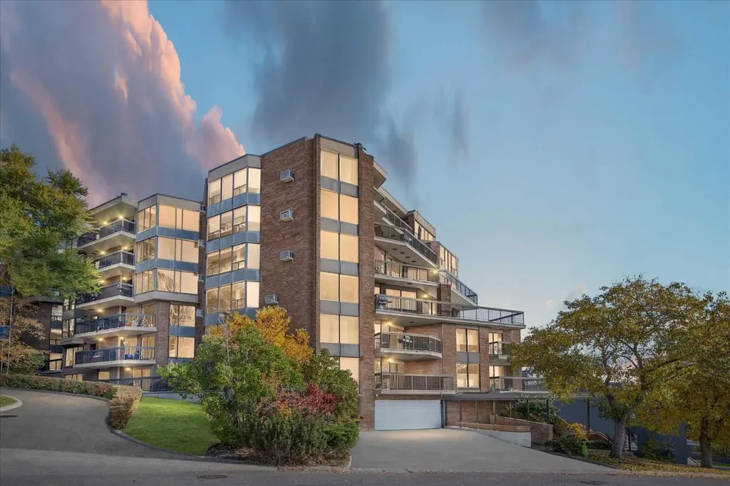 320 Meredith Road NE Calgary AB T2E 5A6