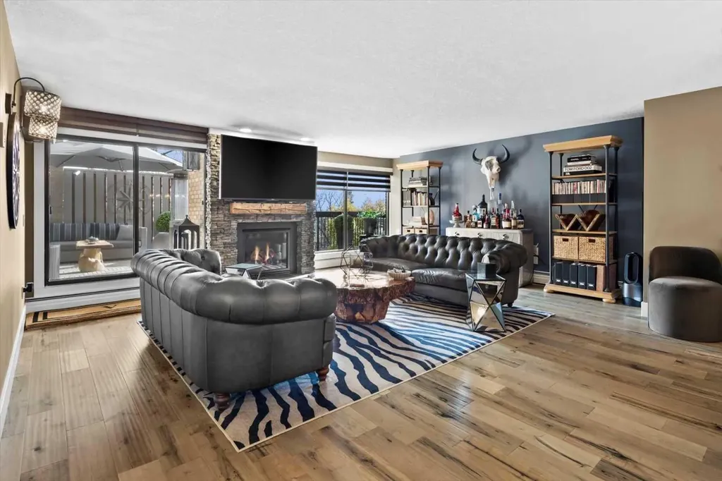 320 Meredith Road NE Calgary AB T2E 5A6