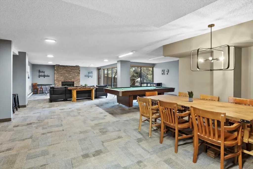 320 Meredith Road NE Calgary AB T2E 5A6