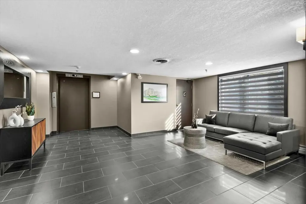 320 Meredith Road NE Calgary AB T2E 5A6