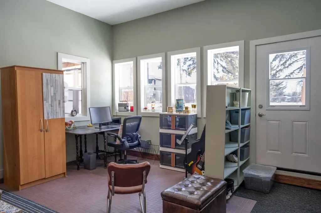 5223 Newsom Boulevard Bashaw AB T0B 0H0
