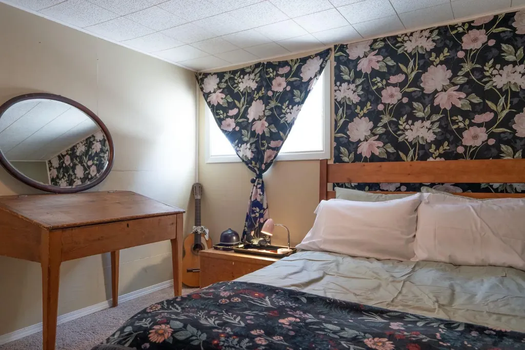 5223 Newsom Boulevard Bashaw AB T0B 0H0