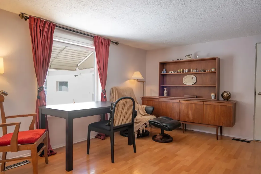 5223 Newsom Boulevard Bashaw AB T0B 0H0