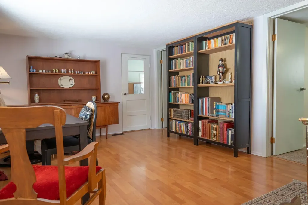 5223 Newsom Boulevard Bashaw AB T0B 0H0
