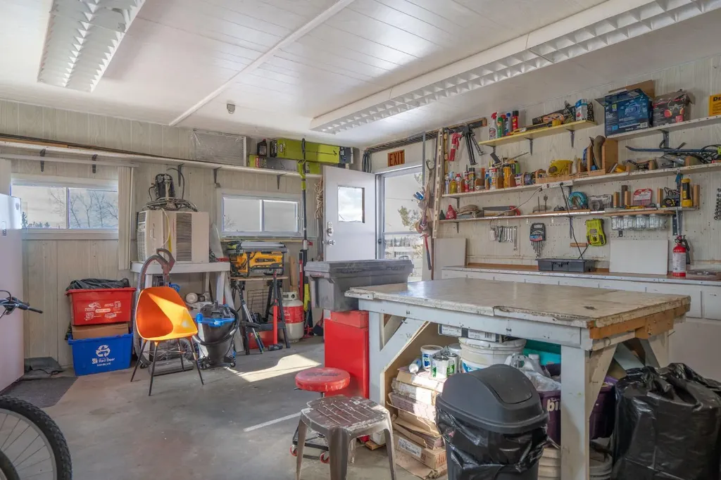5223 Newson Boulevard Bashaw AB T0B 0H0