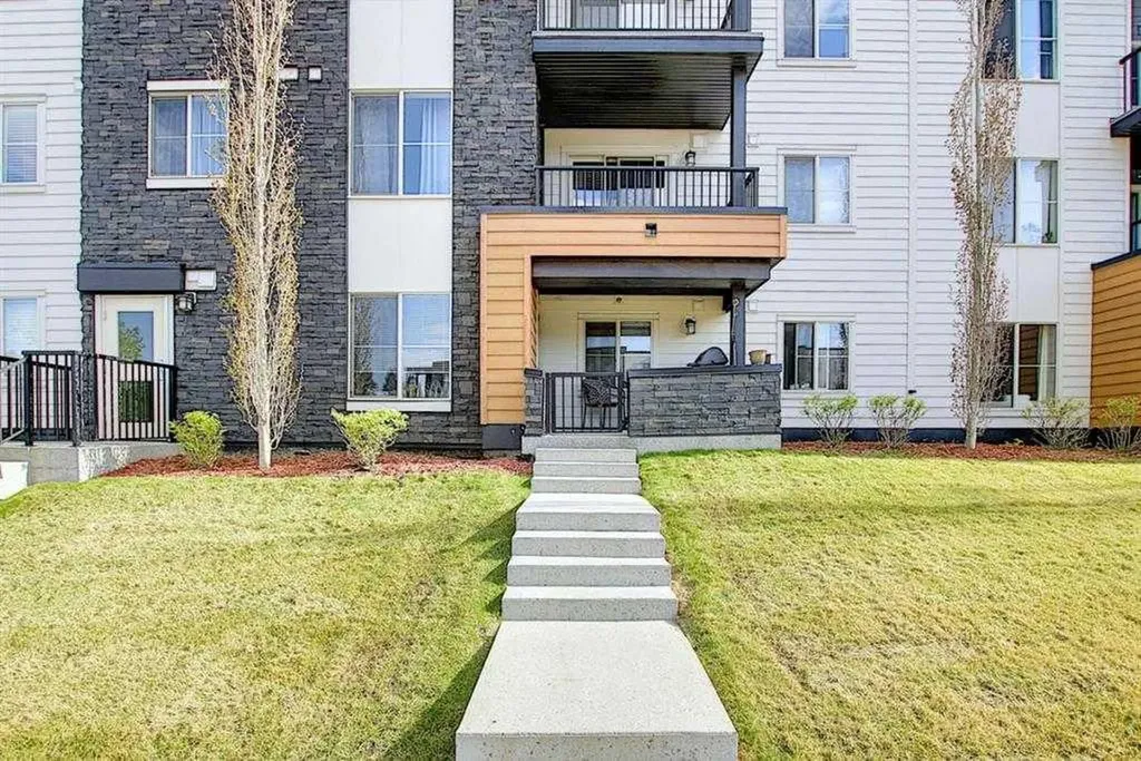 1317 27 Street SE Calgary AB T2A 0G3