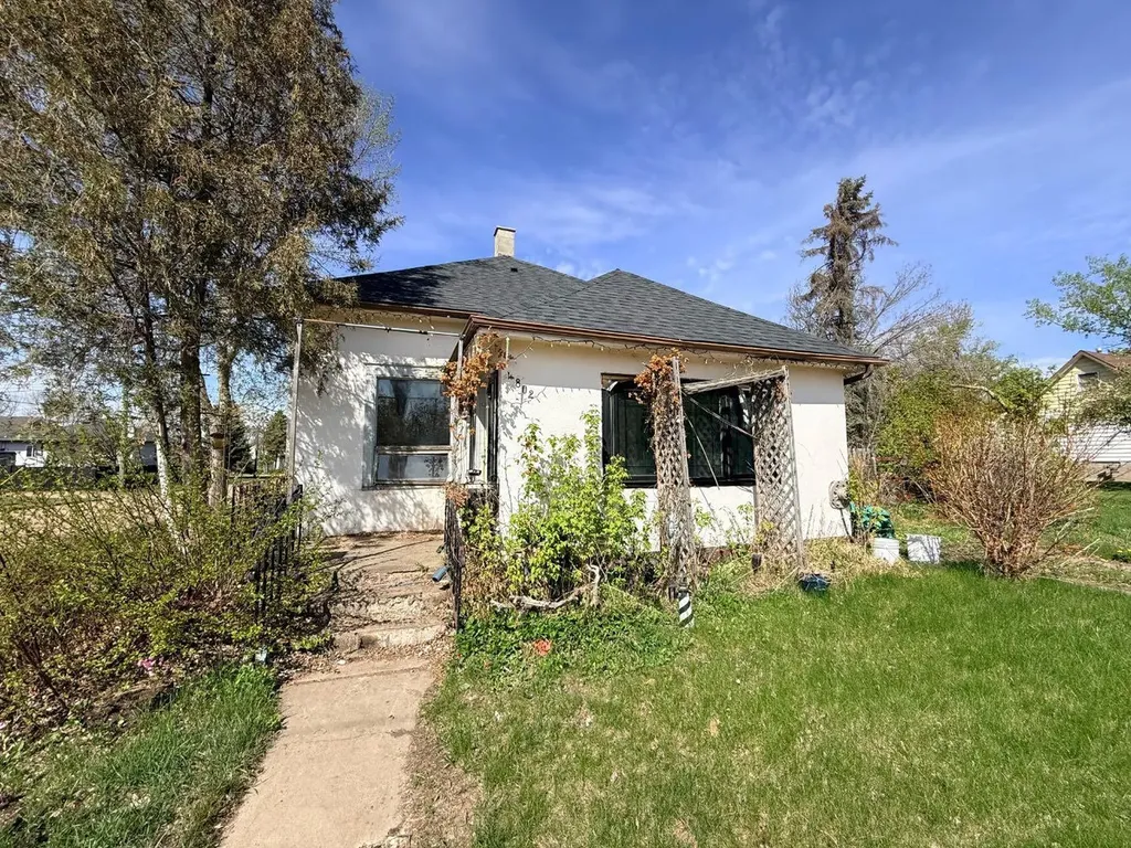 4802 47 Street Stettler AB T0C 2L2