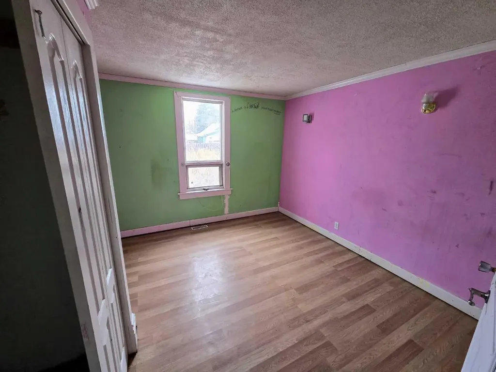 4802 47 Street Stettler AB T0C 2L2