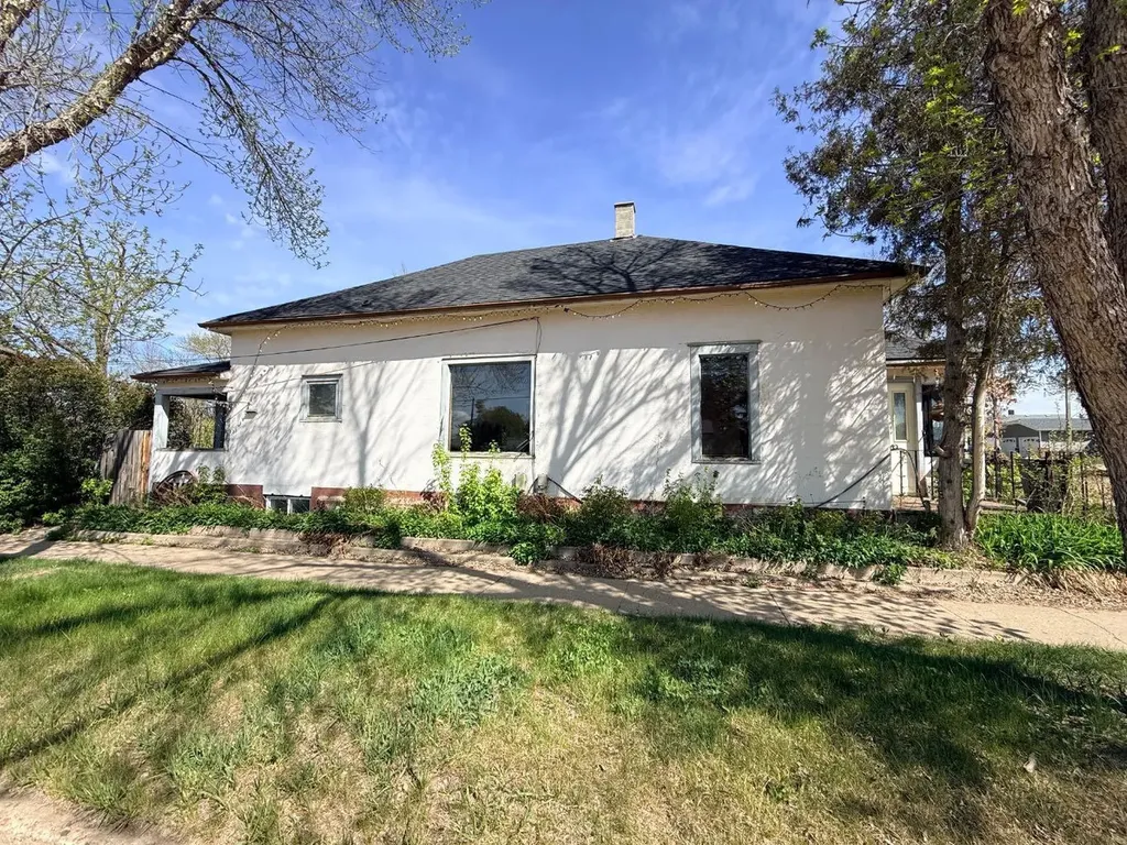 4802 47 Street Stettler AB T0C 2L2