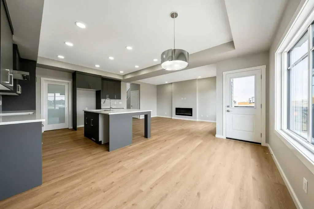 367 Heartwood Gardens SE Calgary AB T3M 2K1