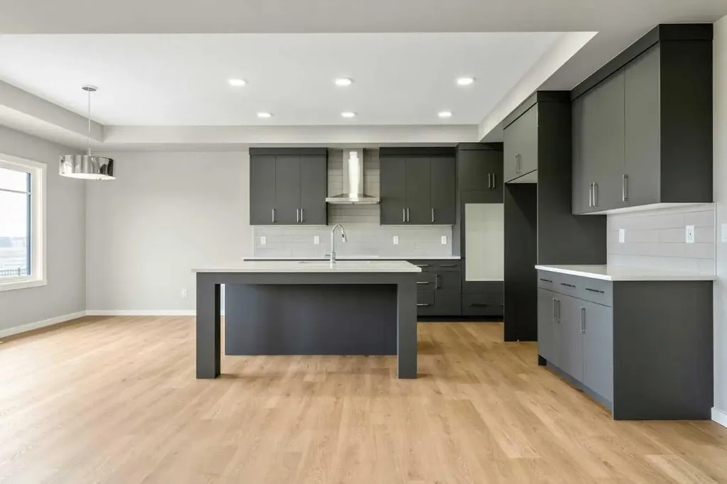 367 Heartwood Gardens SE Calgary AB T3M 2K1