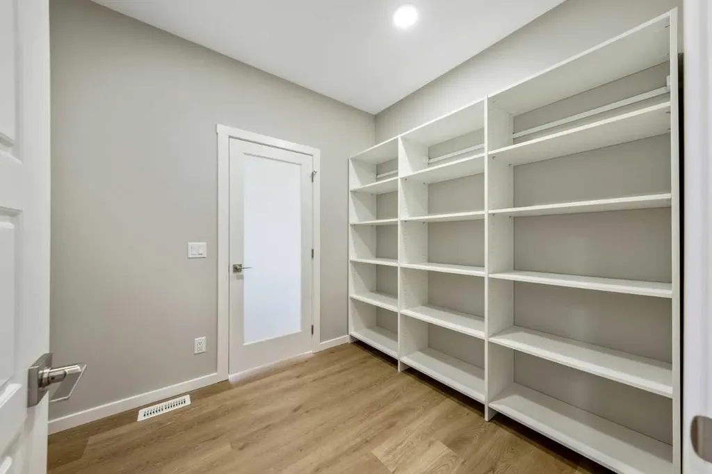 367 Heartwood Gardens SE Calgary AB T3M 2K1