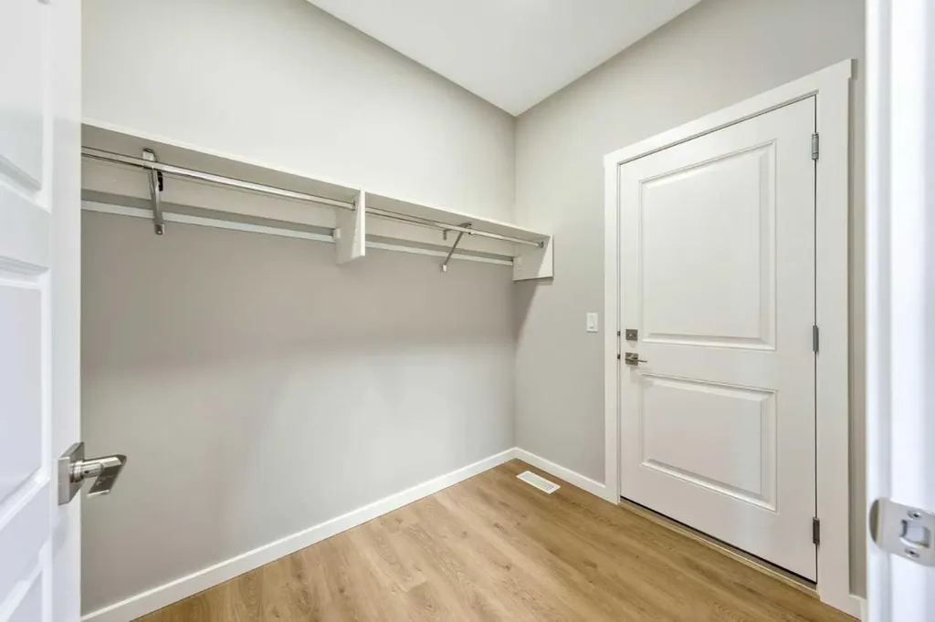 367 Heartwood Gardens SE Calgary AB T3M 2K1