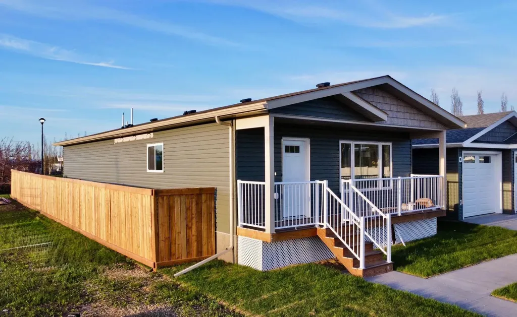 1232 5 Avenue SW Slave Lake AB T0G2A4