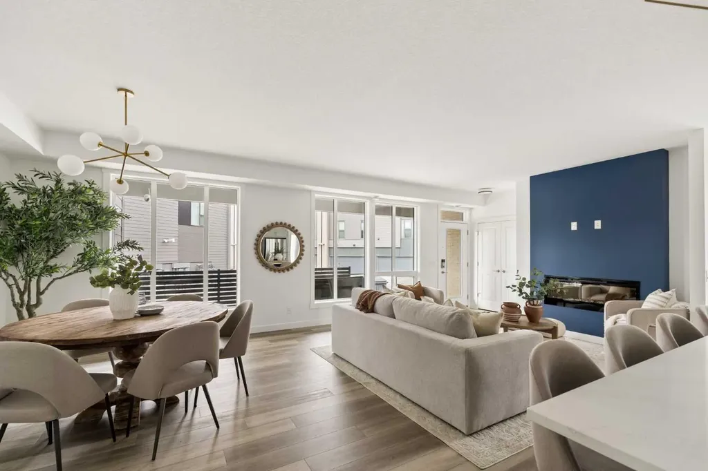 605 Sovereign Common SW Calgary AB T3C 3Y3