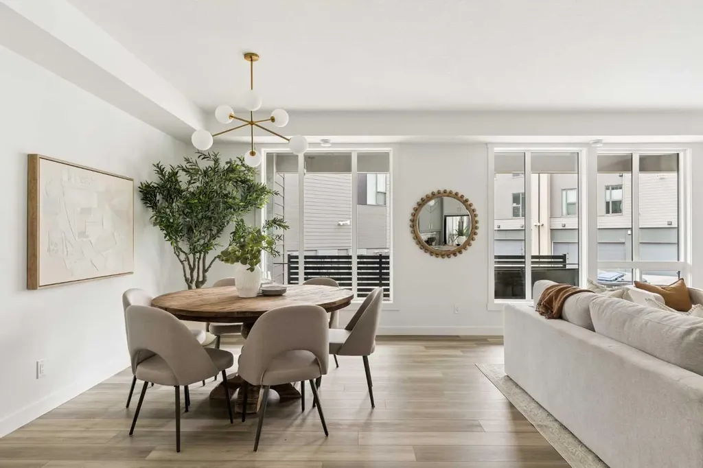 605 Sovereign Common SW Calgary AB T3C 3Y3