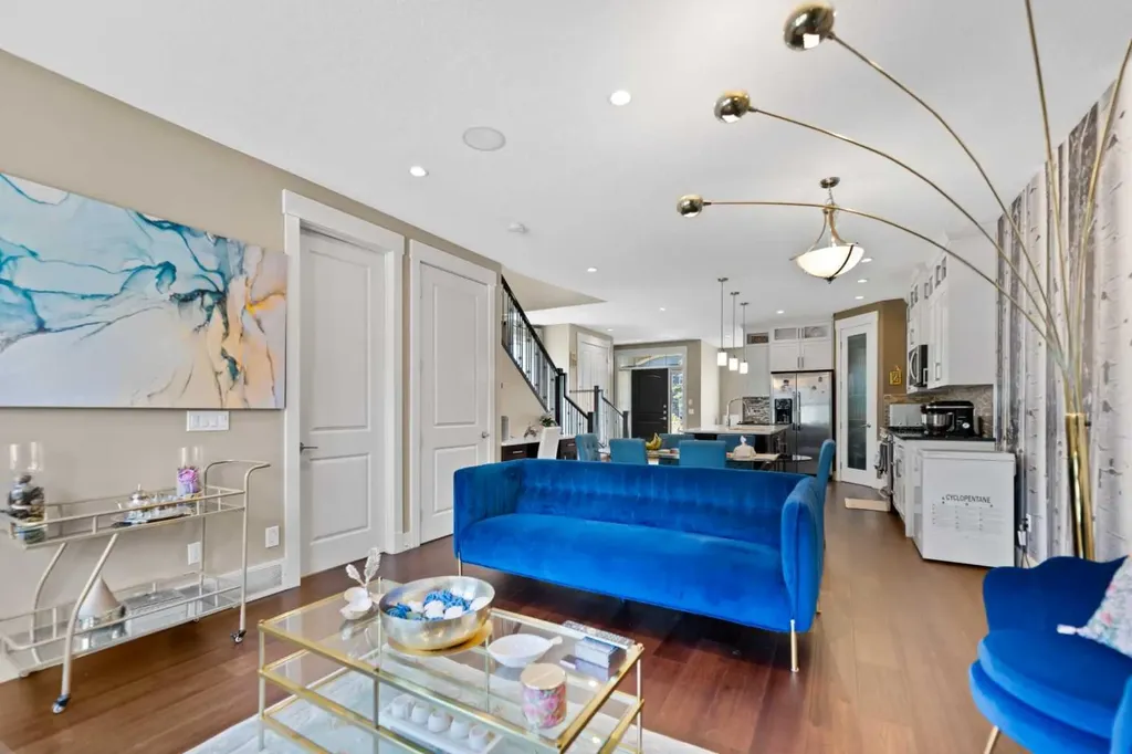4410 17 Avenue NW Calgary AB T3B 0N8