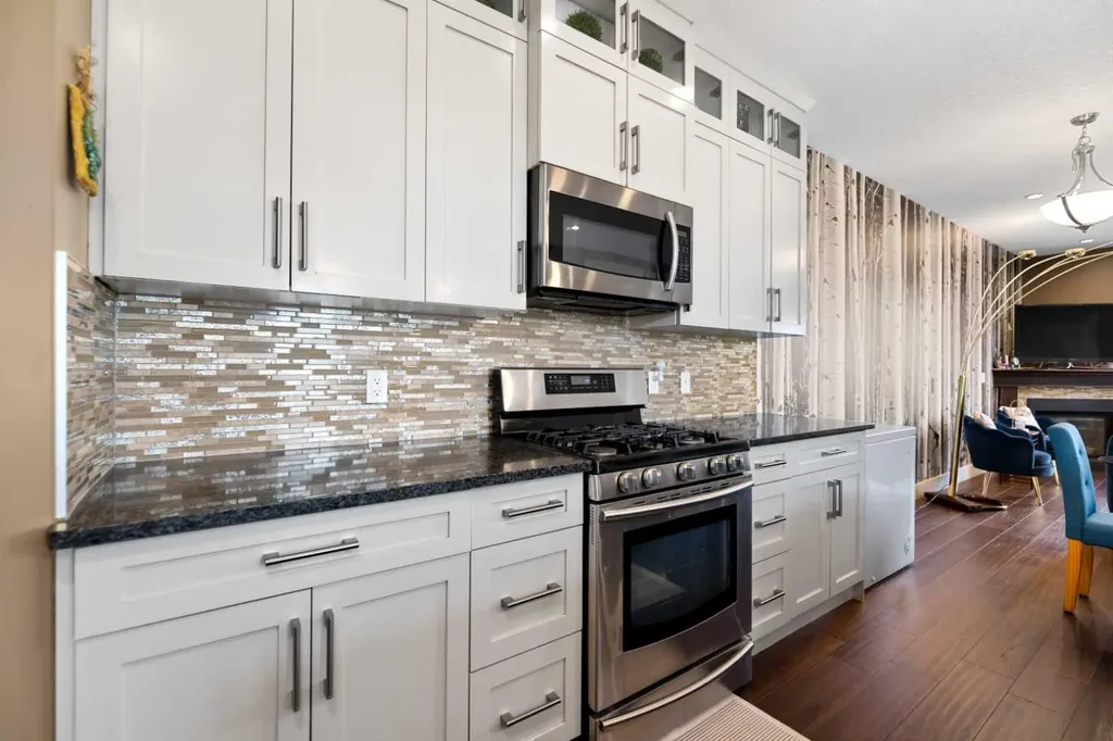 4410 17 Avenue NW Calgary AB T3B 0N8